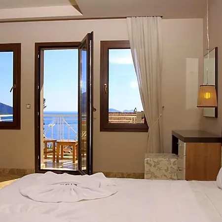 فيلة Sleeps 10 Pool Wifi