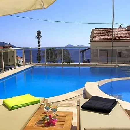 Sleeps 10 Pool Wifi Kalkan