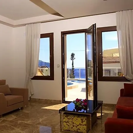 Sleeps 10 Pool Wifi Villa *
